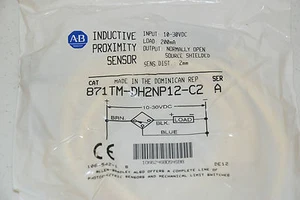 Allen Bradley 871TM-DH2ND12-C2 Inductive Proximity Sensor   NEW - Picture 1 of 3