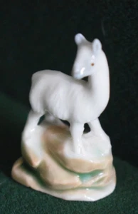 WADE 1953 Whimsies MOUNTAIN GOAT - Picture 1 of 2