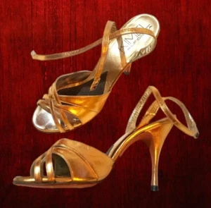 1950's Gold Strappy Heels, Vintage Shoes, Peep Toe Skyscraper Very High Size 7.5 - Picture 1 of 9