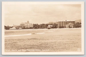 RPPC Honolulu HI Moana Hotel now the Moana Surfrider and Royal Hawaiian Hotel - Picture 1 of 4