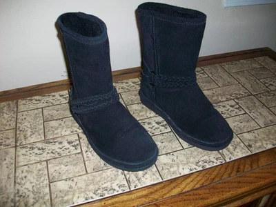 Женские черные замшевые зимние ботинки Bearpaw Adele с плетеным ремнем размер 7 - Изображение 1 из 4