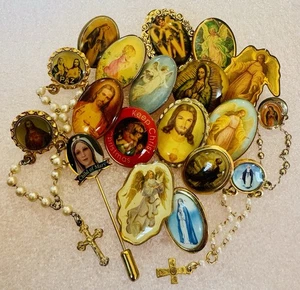 Vintage religiöse christliche Anstecknadel Lot 19 Pins - Portraits Jesus Engel Maria - Bild 1 von 8