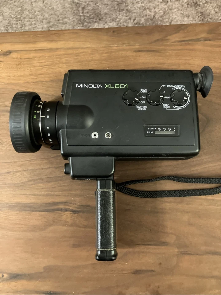 MINOLTA XL 601 SUPER 8 FILMKAMERA VINTAGE "GETESTET" FUNKTIONIERT. "TOP" - Bild 1 von 4