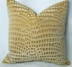 Kravet Candice Olsen TANJUNG Gold/Sand 29488.6 Alligator Velvet Pillow Cover - Picture 1 of 10