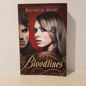Bloodlines by Richelle Mead (Paperback, 2011) Bloodlines Series Book #1 - Picture 1 of 8