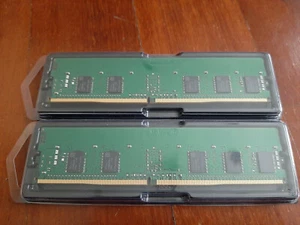 Genuine Dell EMC 16gb DDR4 SDRAM for Servers (x2 8gb sticks) - Picture 1 of 2