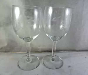 Vintage Princess House Heritage Wine Glasses Floral Etch Cut Stemware 6 oz 6" - Picture 1 of 4