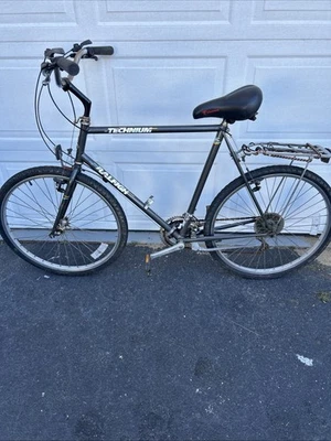 Bicicleta de MTB Raleigh Technium Grande Canti Touring Road EE. UU. Granero Encontrar Foto 1 de 4