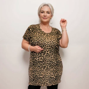 ROCKTHOSECURVES WOMENS T-SHIRT LEOPARD PRINT SHORT SLEEVE LONG LENGTH TOP PLUS - Picture 1 of 4
