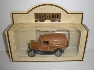 Lledo DG3700 1934 Ford Model A Panel Van Canadian Club Whisky - Picture 1 of 1