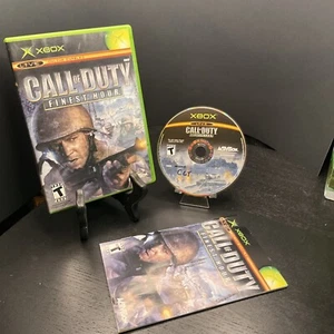 Call of Duty: Finest Hour (Microsoft Xbox, 2004) COMPLETO - Foto 1 di 4