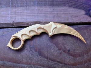 Toy/Cosplay Karambit Knife airsoft, fancy dress / decoration 3D Printed - CSGO - Picture 1 of 4