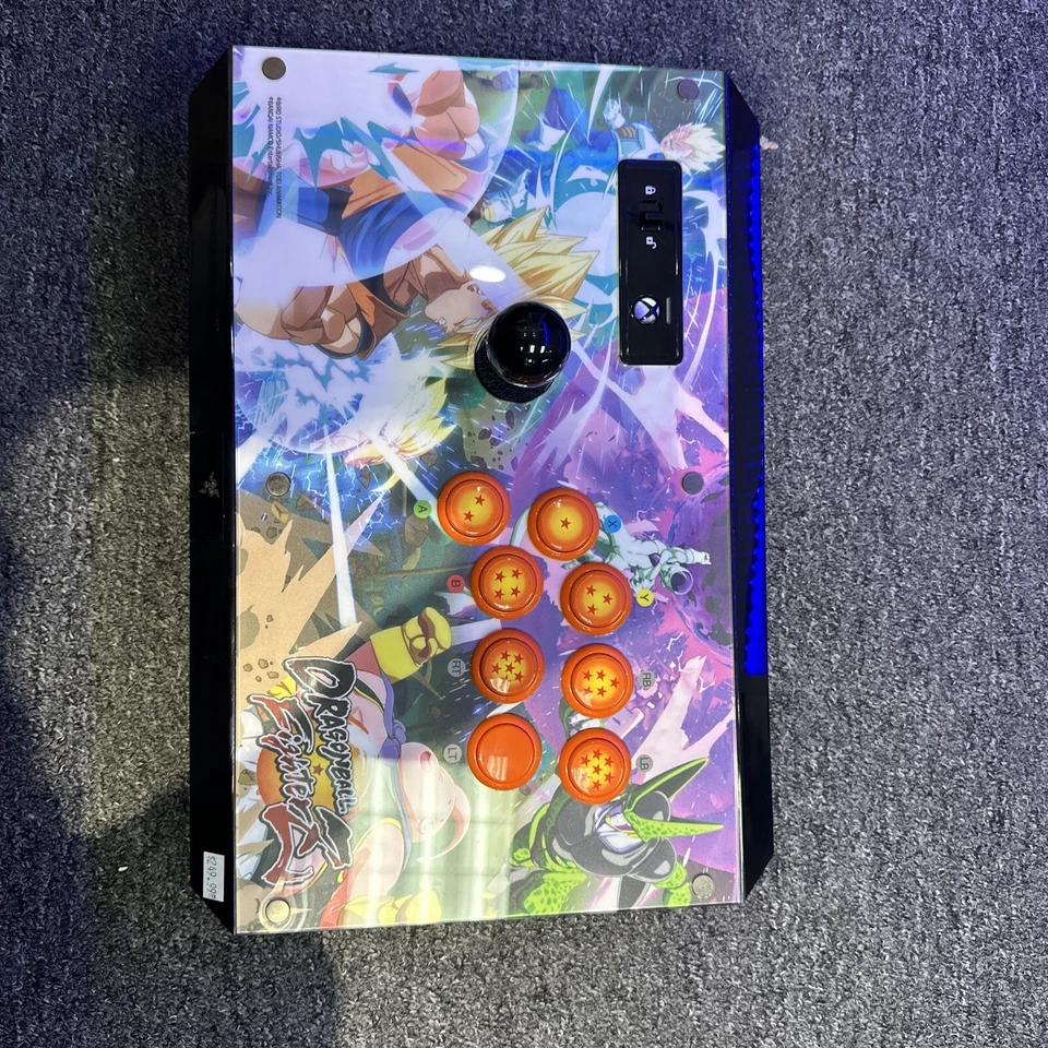 Razer Atrox - Dragon Ball Fighter Z Tournament Arcade Stick para Xbox One - FUNCIONA - Imagem 1 de 4