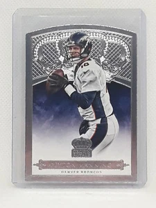 Peyton Manning 2015 Panini Crown Royale Football - #25 - Denver Broncos - Bild 1 von 2