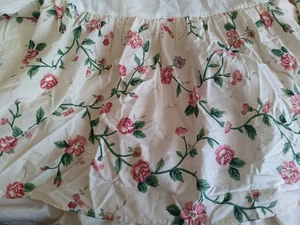 🩶 Vintage Cannon Floral Bed Skirt Queen Dust Ruffle USA - Picture 1 of 3