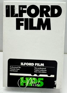 FILM Ilford HP5 Plus 400 2 1/4 X 3 1/4 25 sheets expired 1993 England Sealed box - Picture 1 of 6