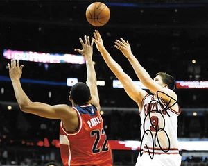 GFA Chicago Bulls * DOUG McDERMOTT * Signed 8x10 Photo D2 COA - Picture 1 of 1