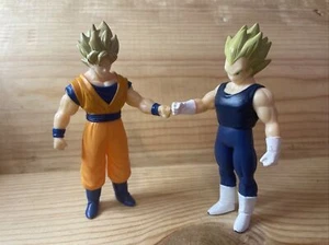 Figurines Son Goku Super Siyan Et Vegeta Super Siyan 2008 Bandai B/ST 11cm - Imagen 1 de 12