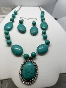 Necklace & Pierced Earring Set Faux Turquoise & Crystal Rhinestones - Picture 1 of 2
