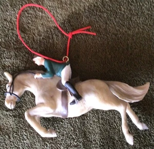 Horse Hunter Jumper Christmas Ornament Resin - Picture 1 of 2