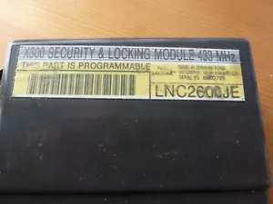 MODULO BLOCCAGGIO SICUREZZA JAGUAR XJ8 LNC2600JE - Foto 1 di 3