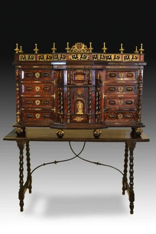 Cabinet. Tortoiseshell, bronze, etc. Italy, 17th century and later Cover
