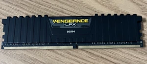 Corsair Vengeance LPX 4GB 2400 MHz DDR4-2400 (One item) - Picture 1 of 3