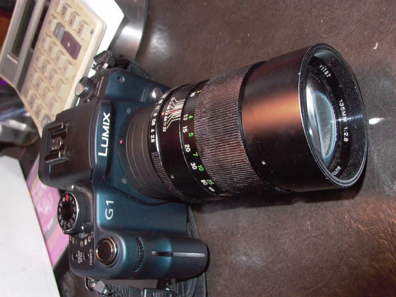 専用キャップ付レア？vivitar series1 135mm f2.3 M42 Vivitar Series 1 135mm f2.3 FAST Telephoto Lens for Nikon Non-AI [EXC+