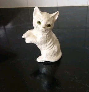  Cat Ornament Glazed China Upright Position Cat 15cm - Picture 1 of 6