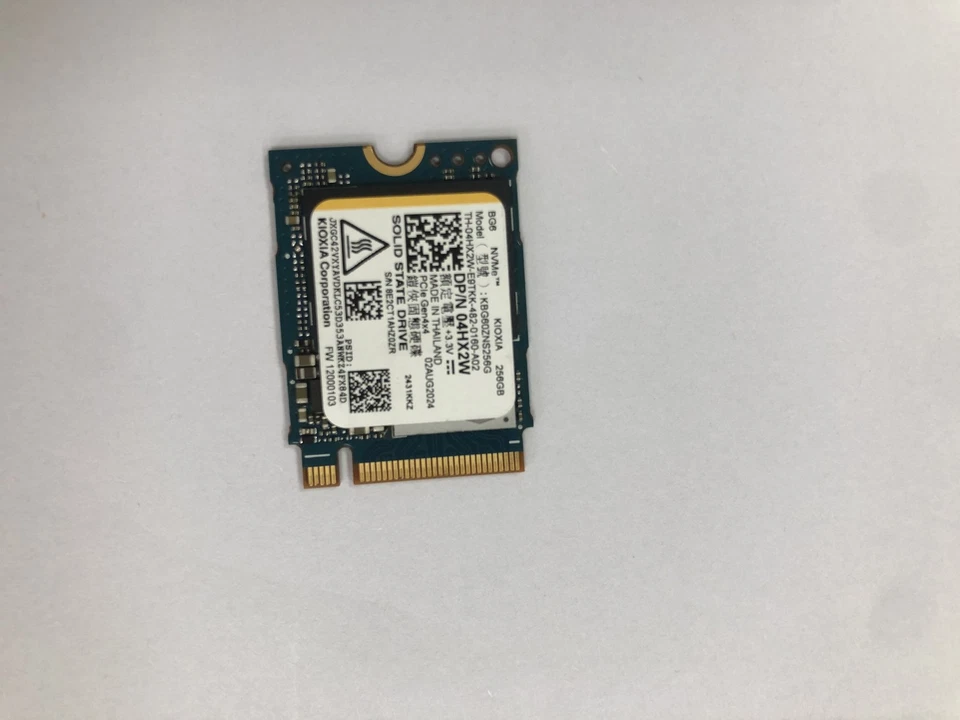 04HX2W For Dell Kioxia KBG60ZNS256G 256GB BG6 Series TLC NAND PCI-e 4.0 X4 NVMe - Image 1 of 1