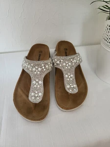 Damen Schuhe Sandalen Zehentrenner Glitzer Perlen Gr. 39 Silber - Bild 1 von 5