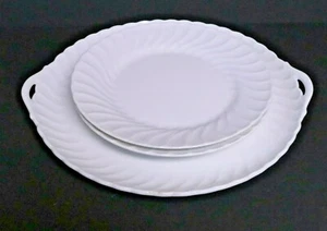 RICHARD GINORI ANCONA WHITE SWIRL PATTERN HANDLED 3 PIECE luncheon set SNACK