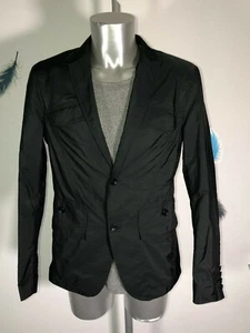 jolie veste polyester noire mi saison FUTURO taille 48 fr (52 i) excellent état - Foto 1 di 6