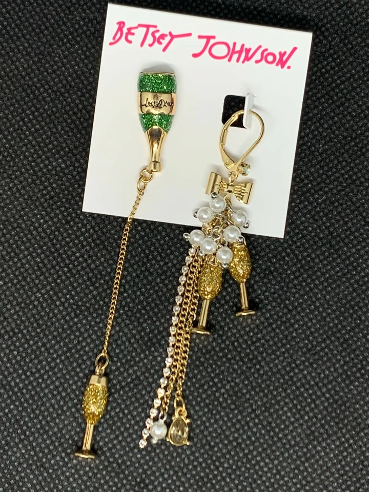 Betsey Johnson Champagne Mismatch Linear Earrings Green 330739GLD300