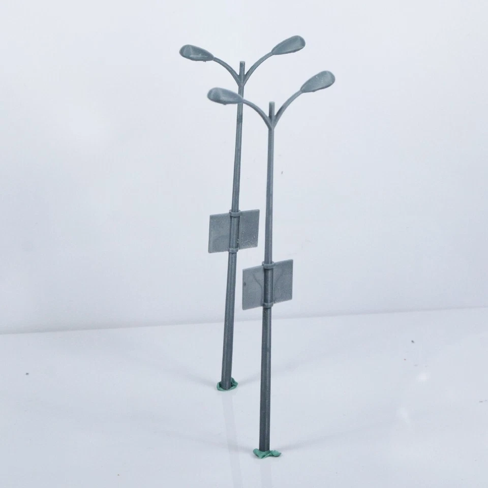 SSMODEL 1:64 Street Light Lamps Lamppost Street Light Courtyard Lamp - Image 1 of 2