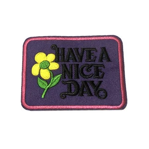 Applique Have a Nice Day 70 hippie retrò boho weed love iron-on toppa viola - Foto 1 di 3