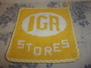 Vtg. Promotional "IGA Stores" Pot Holder - Picture 1 of 2