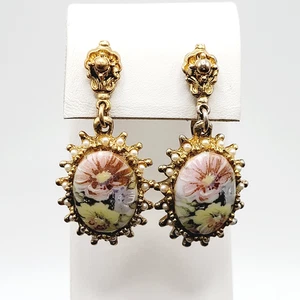 Floral Cameo Victorian Style Gold Tone Faux Pearl Frame Clip On Dangle Earrings - Picture 1 of 23