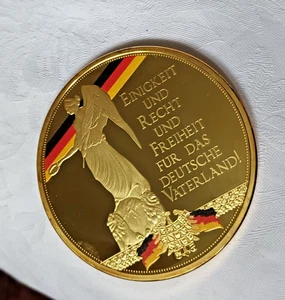 Pieza de colección Medalla Gigante 70 mm "UNIDAD Y DERECHO Y LIBERTAD......." - Imagen 1 de 2