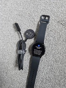 Samsung Galaxy Watch5 40mm SM-R900 Aluminium GPS Smartwatch - Black AB47 - Picture 1 of 6