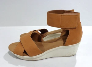 Scarpe sandali donna Naturalizer Riviera in pelle marrone con zeppa misura 9,5 M - Foto 1 di 8
