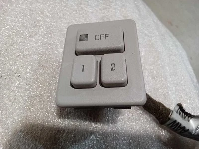 1997-1998 Lincoln Mark VIII LH Front Door Seat Memory Switch FL7B-14716 J4CPR - Image 1 of 4