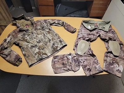 Kryptek Vellus Jacket & Njord Pants (LARGE) Highlander Plus Balaclava - Image 1 of 4