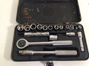VTG  1/4" DRIVE SOCKET SET RATCHET MISC MIXED SOCKETS METAL BOX - Picture 1 of 3