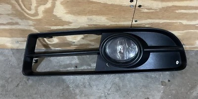 Parachoques inferior exterior izquierdo Audi A4 S-Line 2005-2008 con luz antiniebla OEM Foto 1 de 4