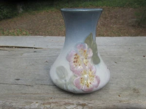 Weller Etna Vase 5 1/2" Glossy Gray/White Floral Marked Unique Original - Picture 1 of 10