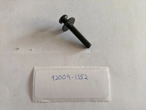Kawasaki NOS ZX900 Lower Cowling Bracket Cover Screw - 92009-1353 - Bild 1 von 1