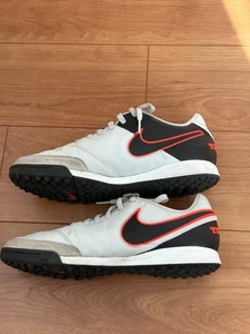 Nike Tiempo Genio II Leather TF US 9.5 UK 8.5 819216 001 Soccer Futsal Shoes - Picture 1 of 12