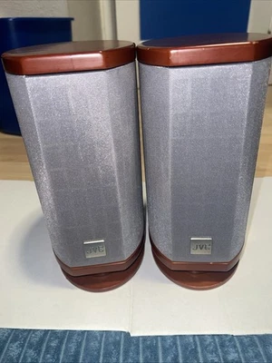 Coppia (2) Altoparlanti JVC SP-FSSD990 Armadi in Legno di Ciliegio *Testati Funzionanti - Immagine 1 di 4