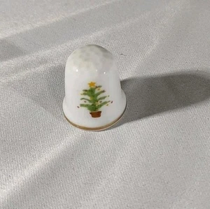 Ditale da cucire in porcellana disegno albero di Natale 🎄 - Foto 1 di 7